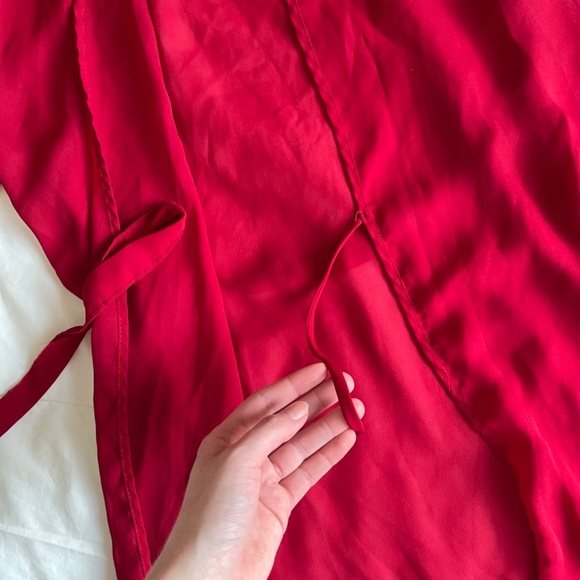 VINTAGE Secret Treasures lace flowy midi red robe - Picture 8 of 16